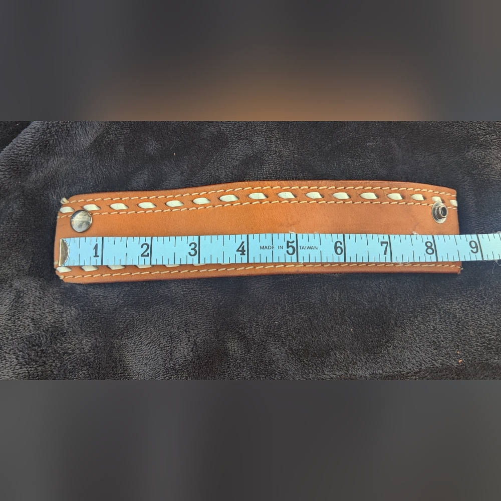 Set of Two Leather Cuff Bracelets - Picture 5 of 6